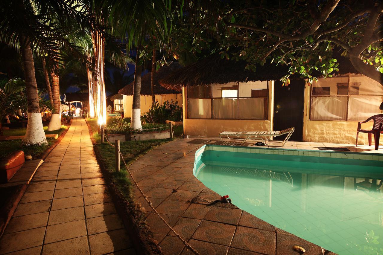 Johnny'S Place Hotel Monterrico Exterior foto